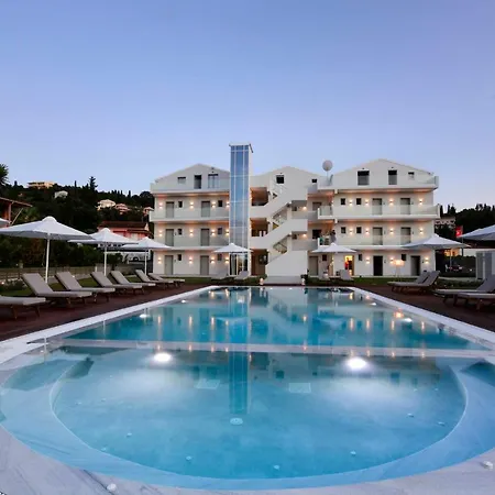V Luxury Aparthotel